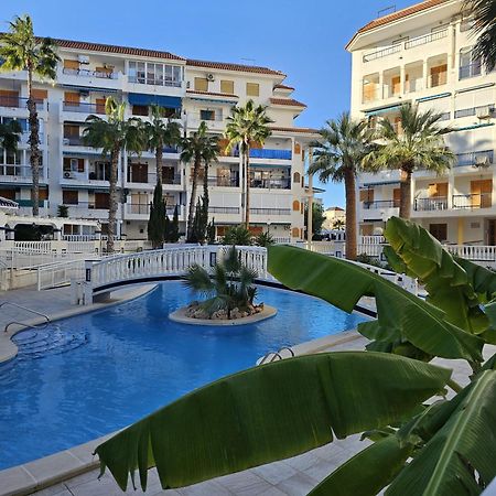 At Costa Blanca - Cozy Apartment With Pool 라 마타 외부 사진