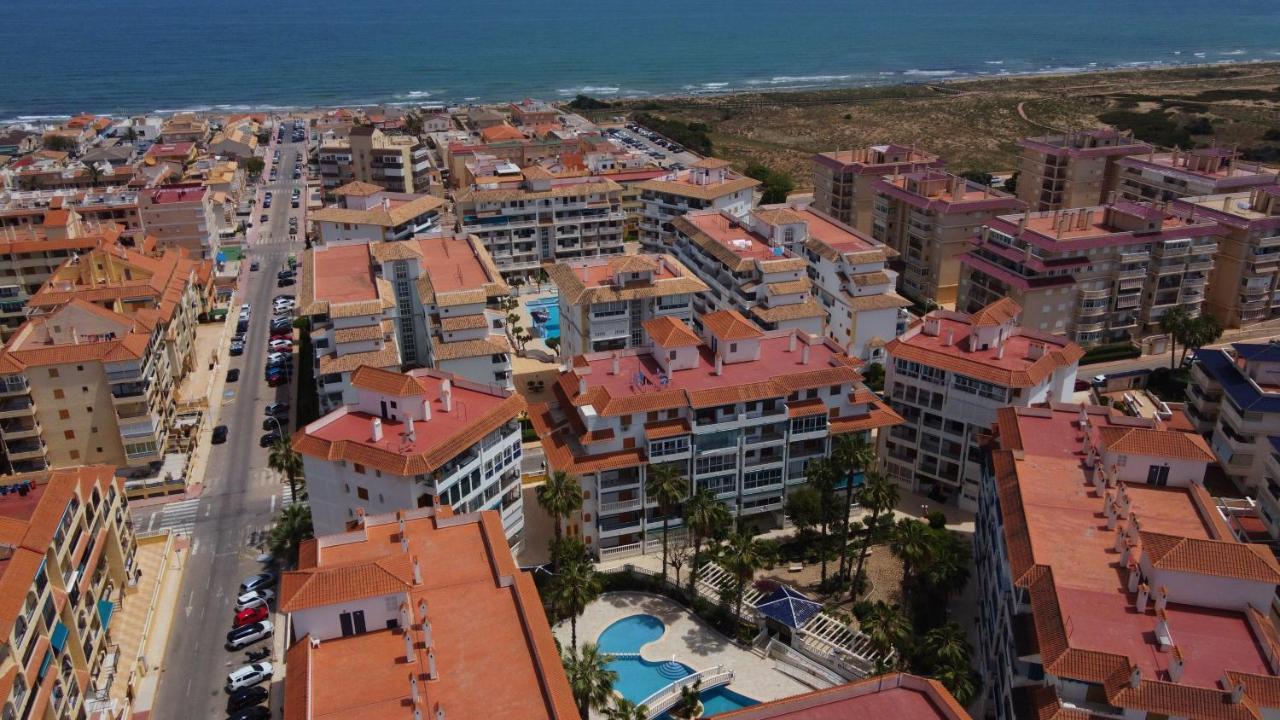 At Costa Blanca - Cozy Apartment With Pool 라 마타 외부 사진